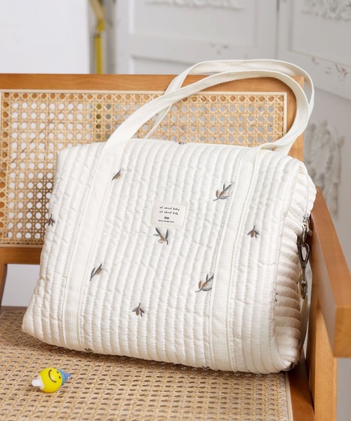 セール】【軽量・ベビーカーフック付】ホワイトヌビボストン