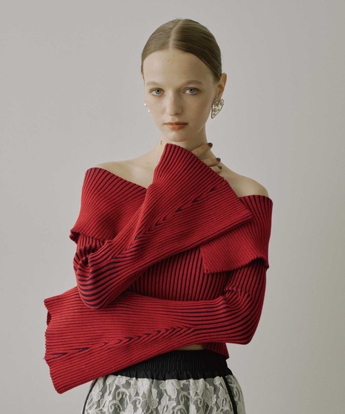 VIOLETTA（ヴィオレッタ）の「ベルスリーブ配色リブニット（ニット/セーター・レディース・ブラック/モカ/レッド・FREE）」の19枚目の写真