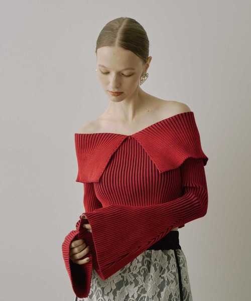 VIOLETTA（ヴィオレッタ）の「ベルスリーブ配色リブニット（ニット/セーター・レディース・ブラック/モカ/レッド・FREE）」の20枚目の写真