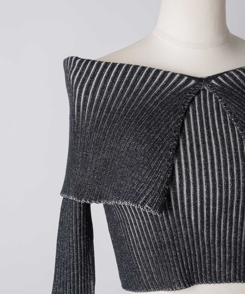 VIOLETTA（ヴィオレッタ）の「ベルスリーブ配色リブニット（ニット/セーター・レディース・ブラック/モカ/レッド・FREE）」の8枚目の写真