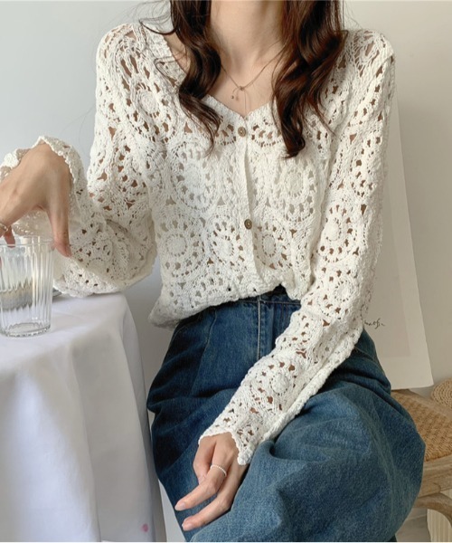 LADY LIKE(レディライク)の「サークルかぎ編みシアーカーディガン(カーディガン/ボレロ・レディース・ベージュ/ホワイト・M)」の10枚目の写真