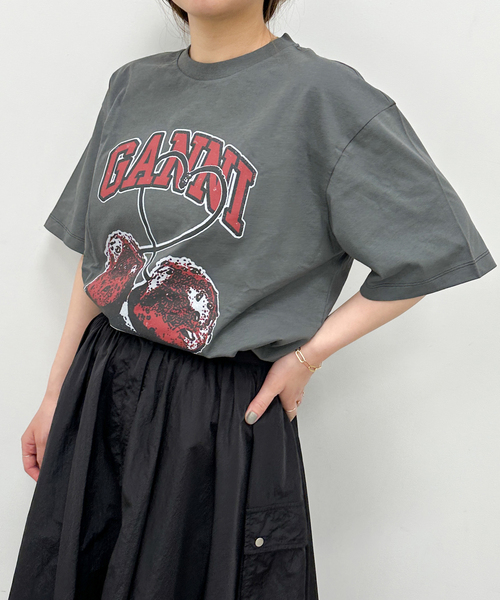 U by SPICK&SPAN(ユーバイスピックアンドスパン)の「【GANNI / ガニー】 Future Heavy Jersey Cherry T(Tシャツ/カットソー・レディース・ブラック系その他・FREE)」の3枚目の写真