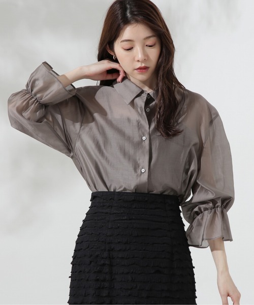 PROPORTION BODY DRESSING(プロポーションボディドレッシング)の「キャンディースリーブシアーシャツ / 1214210500(シャツ/ブラウス・レディース・グレー/ブラウン/パープル・FREE)」の2枚目の写真