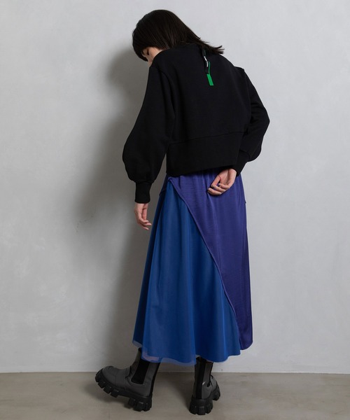 MARECHAL TERRE(マルシャルテル)の「カラースウェットトップス(スウェット・レディース・ブルー/ブラック/グレー/グリーン・MEDIUM)」の10枚目の写真