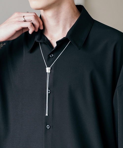 Rocky Monroe(ロッキーモンロー)の「ループタイネックレス(ネックレス・メンズ・シルバー系1/シルバー系2/シルバー系3/シルバー系4/シルバー系5/シルバー系6/ゴールド系1/ゴールド系2/ゴールド系3/ゴールド系4/ゴールド系5/ゴールド系6・FREE)」の5枚目の写真