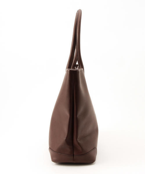 BEAMS（ビームス）の「BEAMS / LEATHER TOTE②（トートバッグ・メンズ・ブラック/ダークブラウン/ネイビー・ONE SIZE）」の19枚目の写真