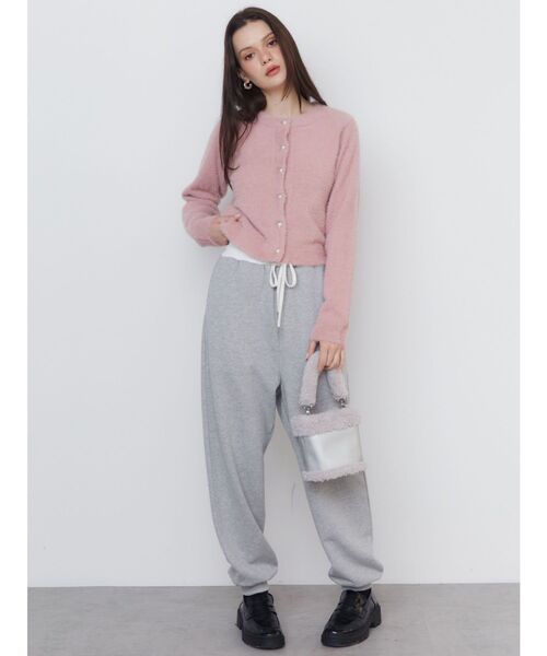 CALNAMUR(カルナムール)の「2WAYシャイニーボアバッグ(ハンドバッグ・レディース・ピンク/グレー・FREE)」の3枚目の写真