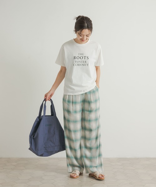 URBAN RESEARCH DOORS(アーバンリサーチドアーズ)の「ベーシックロゴプリントTシャツ(Tシャツ/カットソー・レディース・ネイビー/ブルー/アイボリー・MEDIUM)」の12枚目の写真