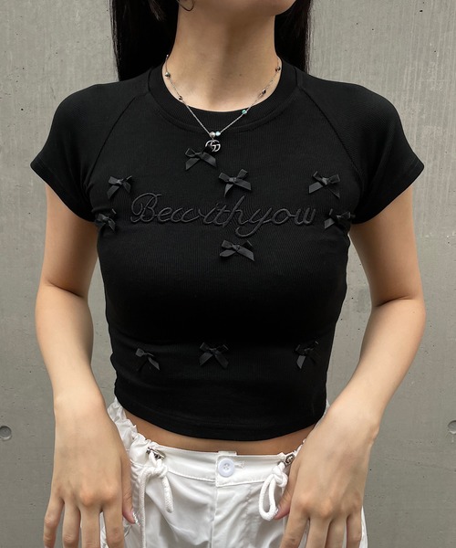 ROGER AND RAW(ロジャーアンドロウ)の「ショート丈リボンT(Tシャツ/カットソー・レディース・ホワイト/ピンク/ブラック・FREE)」の2枚目の写真