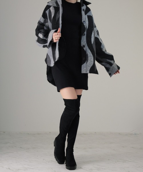 VIVIAN(ヴィヴィアン)の「スクエアトゥ厚底ストレッチニーハイブーツ(ブーツ・レディース・ブラック系その他3/ブラック・S/LL/L/M)」の15枚目の写真