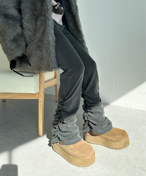 sedacle girl(セダクルガール)の「裾シャーリング裏毛レギンスパンツ(その他パンツ・レディース・ブルー/ブラック・SMALL/MEDIUM)」の16枚目の写真