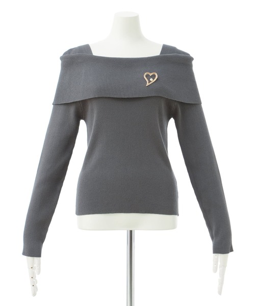 INGNI(イング)の「ブローチ付オフショルニット/A(ニット/セーター・レディース・ホワイト系その他/ピンク/ブラック/グレー系3/オフホワイト/ブラック系その他/チャコールグレー・M)」の10枚目の写真