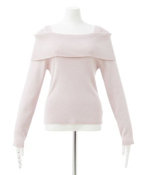 INGNI(イング)の「ブローチ付オフショルニット/A(ニット/セーター・レディース・ホワイト系その他/ピンク/ブラック/グレー系3/オフホワイト/ブラック系その他/チャコールグレー・M)」の8枚目の写真