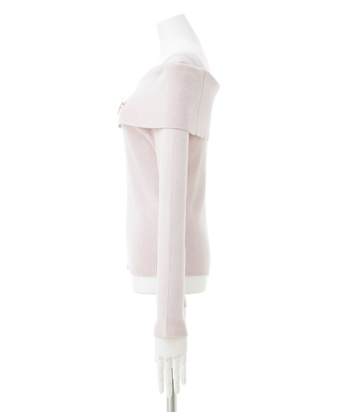 INGNI(イング)の「ブローチ付オフショルニット/A(ニット/セーター・レディース・ホワイト系その他/ピンク/ブラック/グレー系3/オフホワイト/ブラック系その他/チャコールグレー・M)」の16枚目の写真