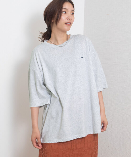POU DOU DOU(プードゥドゥ)の「オーバーサイズアソートロゴプリントTee(Tシャツ/カットソー・レディース・オフホワイト/オートミール/キナリ・M)」の18枚目の写真