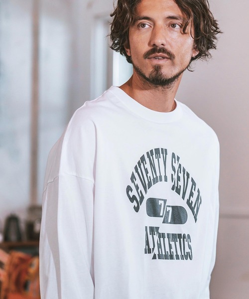 seventy seven(セブンティセブン)の「mlt4830- middle onz over size L-S t-shirts (athletics 24W) カットソー(Tシャツ/カットソー・メンズ・ホワイト×ブラック/ブラック/ブルー系その他/ホワイト×イエロー・S/M/L/XL)」の5枚目の写真