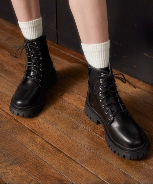 archives（アルシーヴ）の「レースアップシューズ（ブーツ・レディース・ブラウン/ブラック・MEDIUM/LARGE）」の3枚目の写真