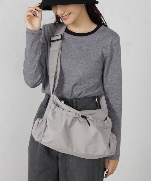 FOUND GOOD（ファウンドグッド）の「カタラクチンマルチPショルダー（ショルダーバッグ・レディース・ブラック/ピンク系5/ベージュ/グリーン系8/グレー系5・FREE）」の9枚目の写真