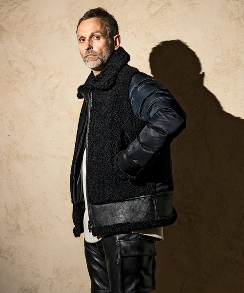 C DIEM（カルペディエム）の「C DIEM(カルペディエム)エクセルファスナー キルティングジャケット ムートンジャケット（ダウンジャケット/コート・メンズ・ホワイト×ブラック/ブラック×ブラック・M/L）」の6枚目の写真