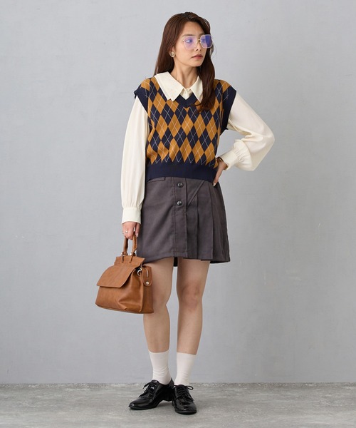 NICOLE CLUB(ニコル クラブ)の「ピーチ起毛プリーツMIXミニスカート(スカート・レディース・ブラック/ブラウン/チャコール・MEDIUM)」の14枚目の写真