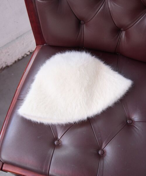 casita(RETRO GIRL)(カシータ)の「Fファーハット(ハット・レディース・チャコールグレー/オフホワイト/ブラック・ONE SIZE)」の8枚目の写真