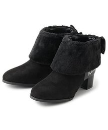 by LOVEiT | ブーティ(スニーカー)