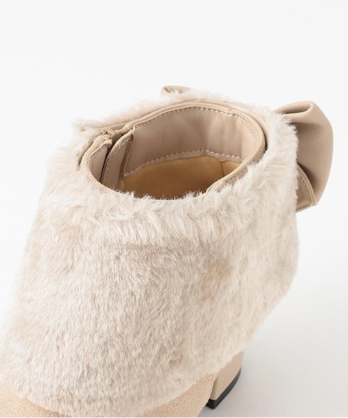 by LOVEiT（バイラビット）の「ブーティ（スニーカー・キッズ・ブラック/ベージュ・21cm/22cm/23cm/24cm）」の13枚目の写真