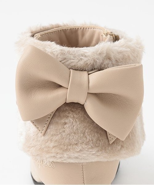 by LOVEiT（バイラビット）の「ブーティ（スニーカー・キッズ・ブラック/ベージュ・21cm/22cm/23cm/24cm）」の11枚目の写真