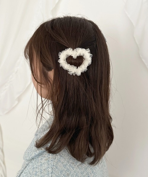 apres jour（アプレジュール）の「【apres jour×ARIAZ】シアーわくハートヘアピン２個セット（ヘアピン・レディース・オフホワイト/ピンク・FREE）」の3枚目の写真