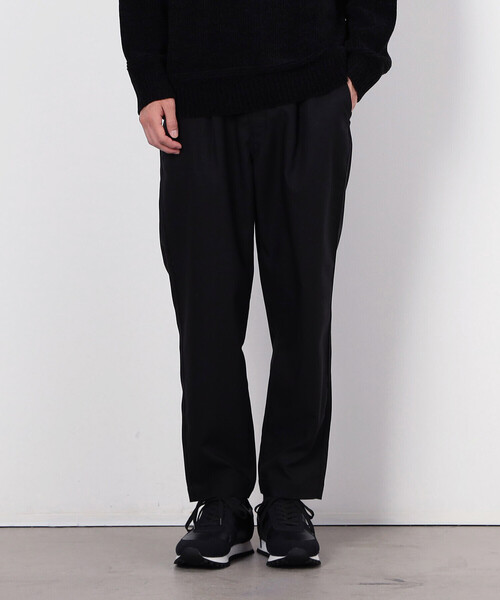 COMME CA ISM(コムサイズム)の「サージストレッチ ワンタック ワイド テーパードパンツ(スラックス・メンズ・ブラック/チャコール・LARGE/MEDIUM/SMALL)」の4枚目の写真