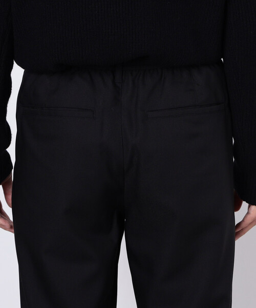 COMME CA ISM(コムサイズム)の「サージストレッチ ワンタック ワイド テーパードパンツ(スラックス・メンズ・ブラック/チャコール・LARGE/MEDIUM/SMALL)」の11枚目の写真