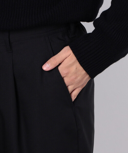COMME CA ISM(コムサイズム)の「サージストレッチ ワンタック ワイド テーパードパンツ(スラックス・メンズ・ブラック/チャコール・LARGE/MEDIUM/SMALL)」の12枚目の写真