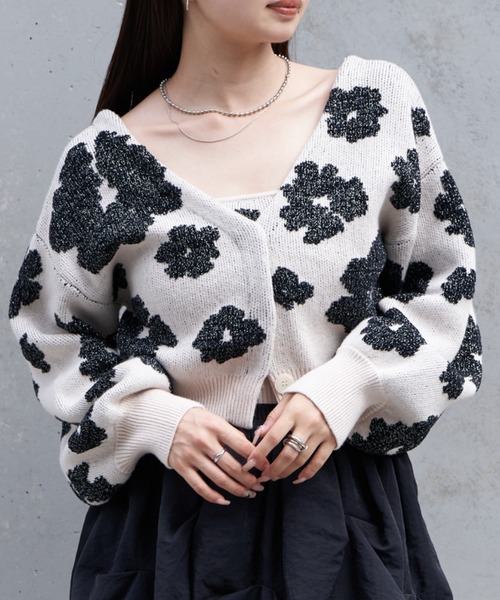 RAY CASSIN(レイカズン)の「【2点セット】花柄ジャガードCDキャミセット(カーディガン/ボレロ・レディース・ブラック系その他2/ベージュ系その他2/ブルー系その他2・FREE)」の13枚目の写真