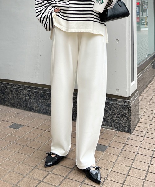 Futier land（フューティアランド）の「美シルエット生まれる緩やかな曲線。ポンチカーブパンツ（その他パンツ・レディース・チャコールグレー/アイボリー/ブラック・MEDIUM）」の14枚目の写真