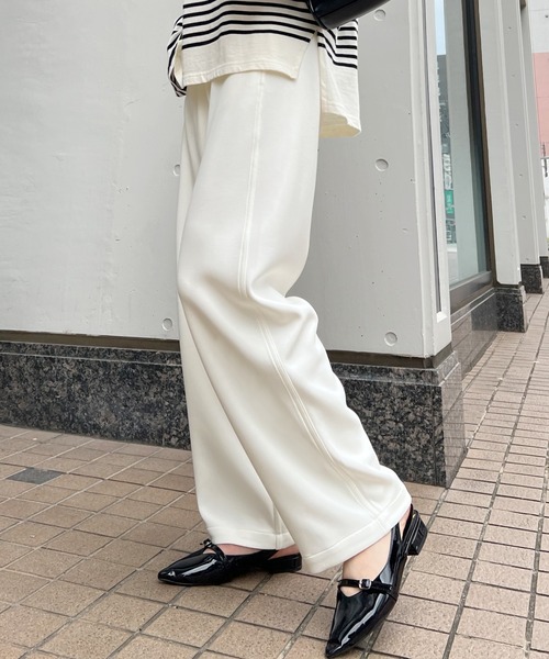 Futier land（フューティアランド）の「美シルエット生まれる緩やかな曲線。ポンチカーブパンツ（その他パンツ・レディース・チャコールグレー/アイボリー/ブラック・MEDIUM）」の15枚目の写真