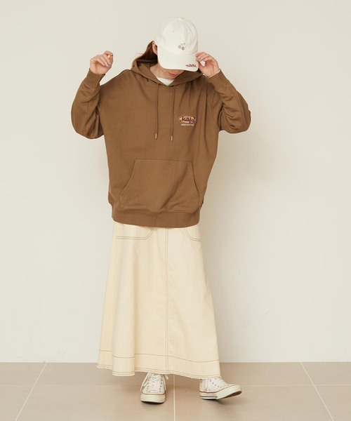 MILKFED.(ミルクフェド)の「RHINESTONE CHERRY CAP(キャップ・レディース・オフホワイト/ブラック/ライトピンク・ONE SIZE)」の15枚目の写真