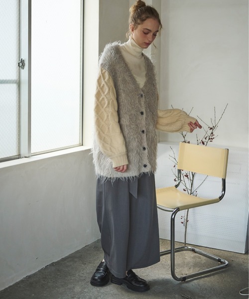 loin nuit(ロワンニュイ)の「shaggy mix knit cardigan / シャギーミックスニットカーディガン(カーディガン/ボレロ・レディース・ブラウン/アイボリー・FREE)」の12枚目の写真