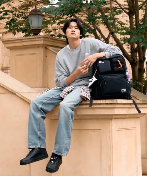 NIKE(ナイキ)の「ナイキ エア フォース 1 '07 メンズシューズ / Nike Air Force 1 '07 Men's Shoes CW2288-001 Black(スニーカー・メンズ・ブラック・30.5/24/24.5/25/25.5/26/26.5/27/27.5/28/28.5/29/29.5/30/31/32/33)」の3枚目の写真