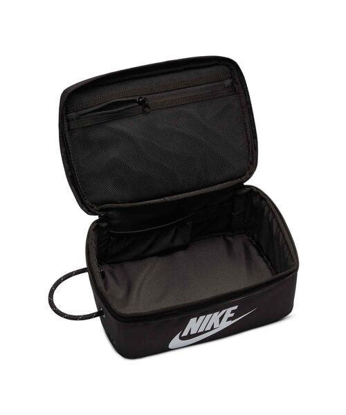 NIKE（ナイキ）の「ナイキ シューズ ボックス バッグ (Sサイズ 8L)/ Nike Shoe Box Bag (Small 8L) DV6092-010 Black（エコバッグ/サブバッグ・メンズ・ブラック・ONE SIZE）」の2枚目の写真