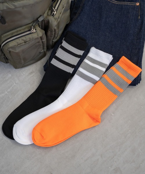 Dickies(ディッキーズ)の「【Dickies】C.3P リフレクターライン/クルー丈ソックス/3足セット/メンズ(ソックス/靴下・メンズ・マルチ・25cm~27cm)」の1枚目の写真