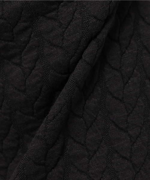 AZUL by moussy（アズールバイマウジー）の「キルティングジャガードタイトSK（スカート・レディース・トップグレー/ブラック・MEDIUM/LARGE/SMALL）」の5枚目の写真