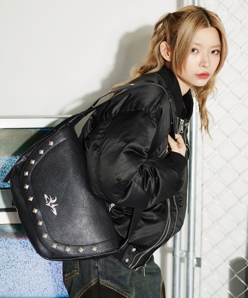 MSG（エムエスジー）の「合皮メタルロゴショルダーバッグ（ショルダーバッグ・メンズ・ブラック・F）」の17枚目の写真