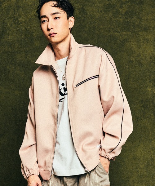 EFFECTEN（エフェクテン）の「mj10543- Faux Leather Zip Jacket ジップブルゾン（ブルゾン・メンズ・ダークネイビー/ライトピンク・FREE）」の2枚目の写真