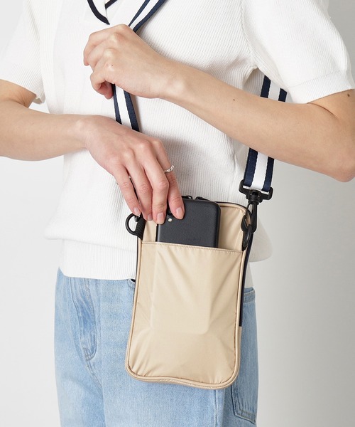 POLO RALPH LAUREN（ポロ ラルフ ローレン）の「【WEB限定】遮光100% 晴雨兼用折りたたみ日傘 コンパクト ポーチ付き "POLOワンポイント" ポロ（折りたたみ傘・レディース・ベージュ/ブラック/チェリーピンク/ネイビー/シルバー/グレー・FREE）」の19枚目の写真