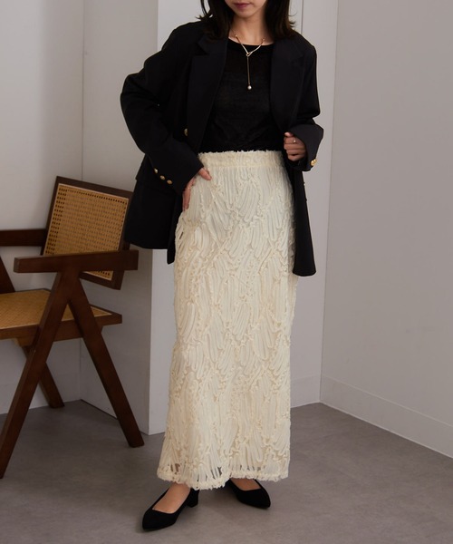MAISON BREEZE（メゾンブリーズ）の「【MAISON BREEZE】ラインレースストレートスカート DTK（スカート・レディース・ブラック/アイボリー・FREE）」の7枚目の写真