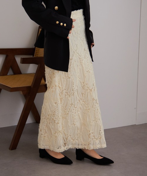 MAISON BREEZE（メゾンブリーズ）の「【MAISON BREEZE】ラインレースストレートスカート DTK（スカート・レディース・ブラック/アイボリー・FREE）」の5枚目の写真