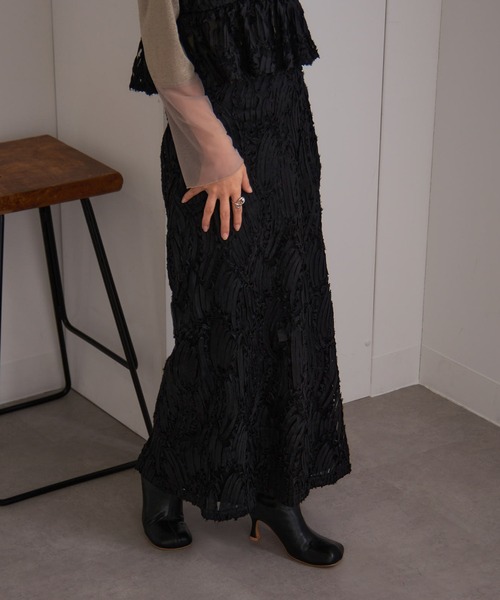 MAISON BREEZE（メゾンブリーズ）の「【MAISON BREEZE】ラインレースストレートスカート DTK（スカート・レディース・ブラック/アイボリー・FREE）」の12枚目の写真