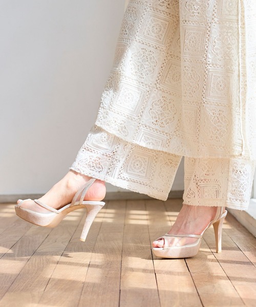 SEVEN TWELVE THIRTY（セヴントゥエルヴサーティー）の「プラットフォームチュールサンダル（サンダル・レディース・ベージュ系その他/ブラック/ホワイト・23.5cm/23cm/22.5cm/22cm/24.5cm/24cm）」の22枚目の写真