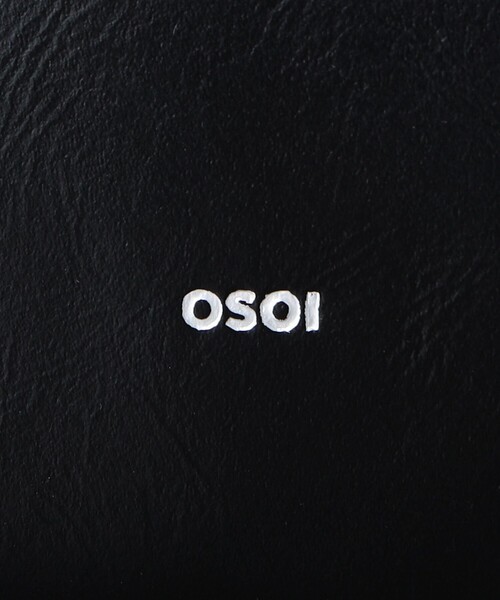 OSOI（オソイ）の「＜OSOI＞PILLOW MINI バッグ（ショルダーバッグ・レディース・オフホワイト/ブラック/ダークブラウン・FREE）」の21枚目の写真