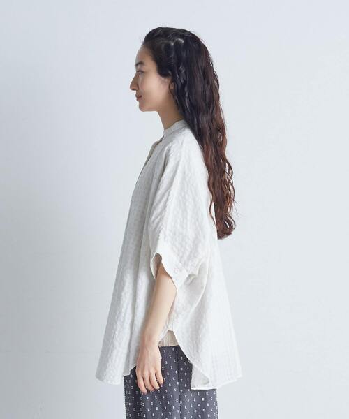 conges payes ADIEU TRISTESSE（コンジェ ペイエ アデュートリステス）の「【FAVE】ギンガムポンチョブラウス（シャツ/ブラウス・レディース・ブラウン/オフホワイト/ブルー・38）」の17枚目の写真